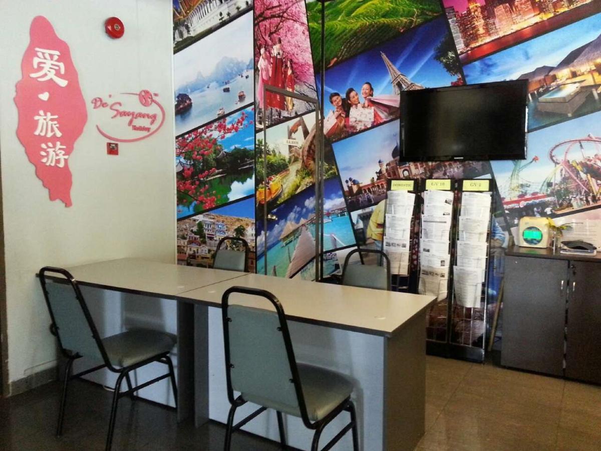 Sayang Hotel Kulai Esterno foto