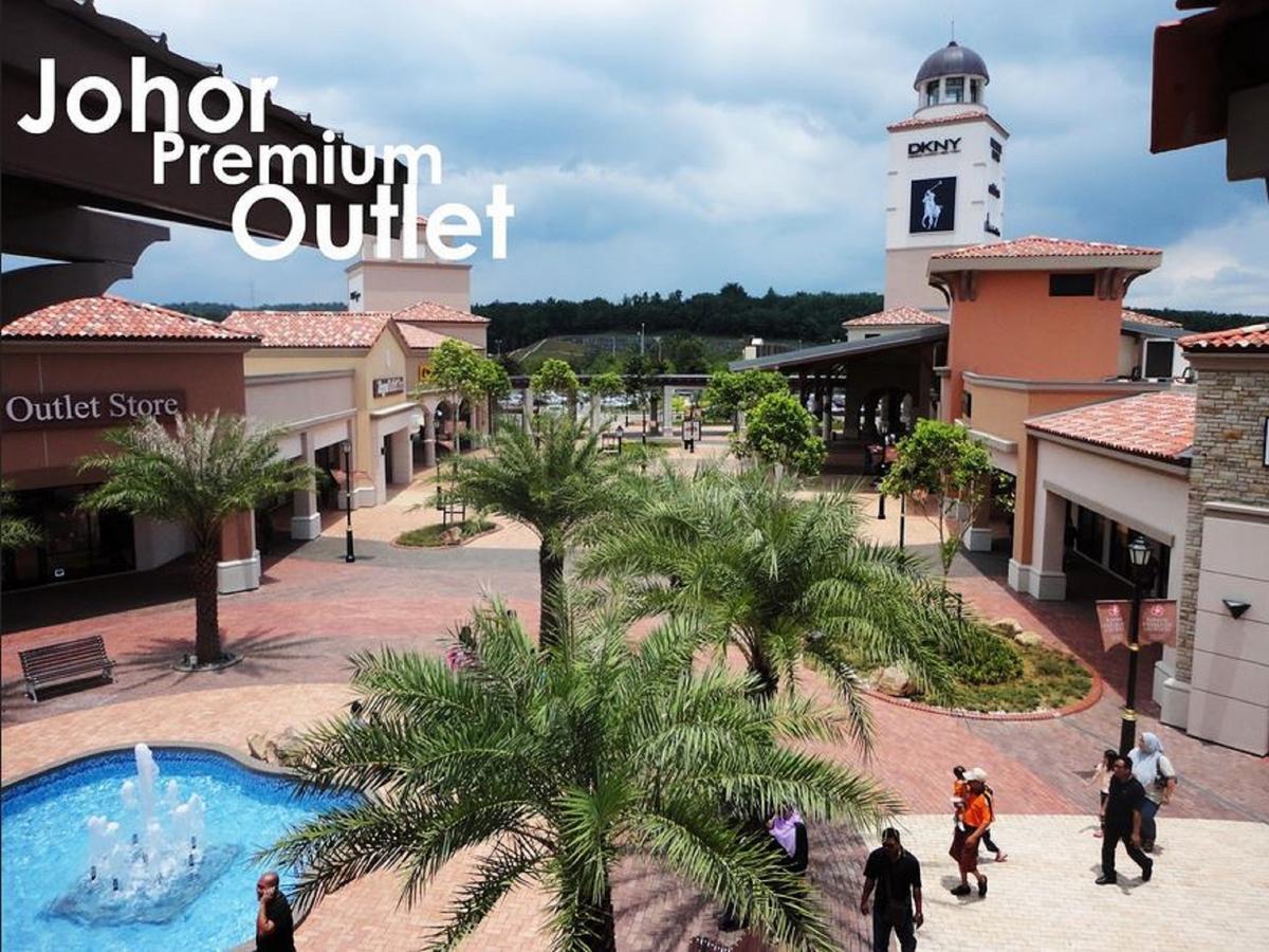 Sayang Hotel Kulai Esterno foto