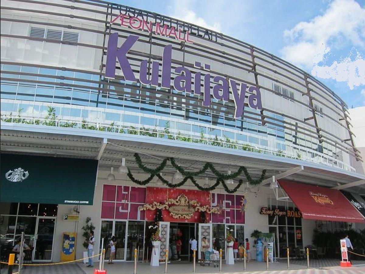 Sayang Hotel Kulai Esterno foto